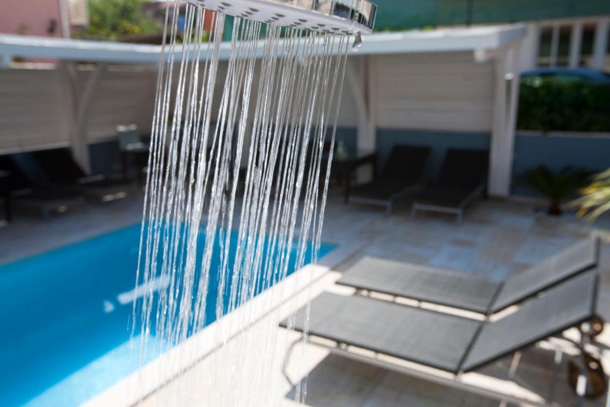 Villa Kruna Grada Trogir Buitenkant foto