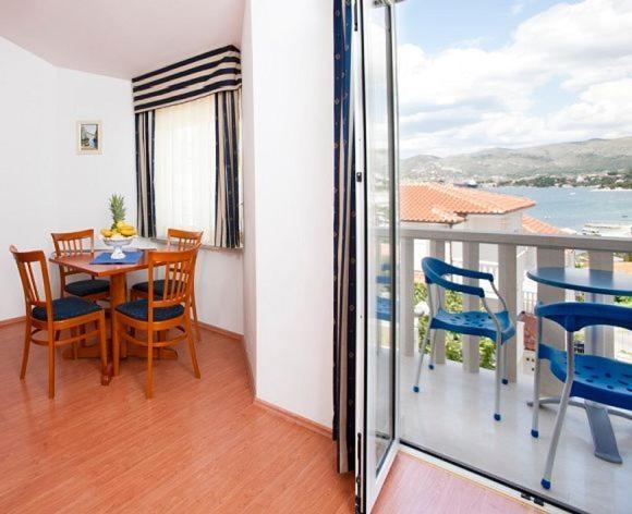 Villa Kruna Grada Trogir Buitenkant foto